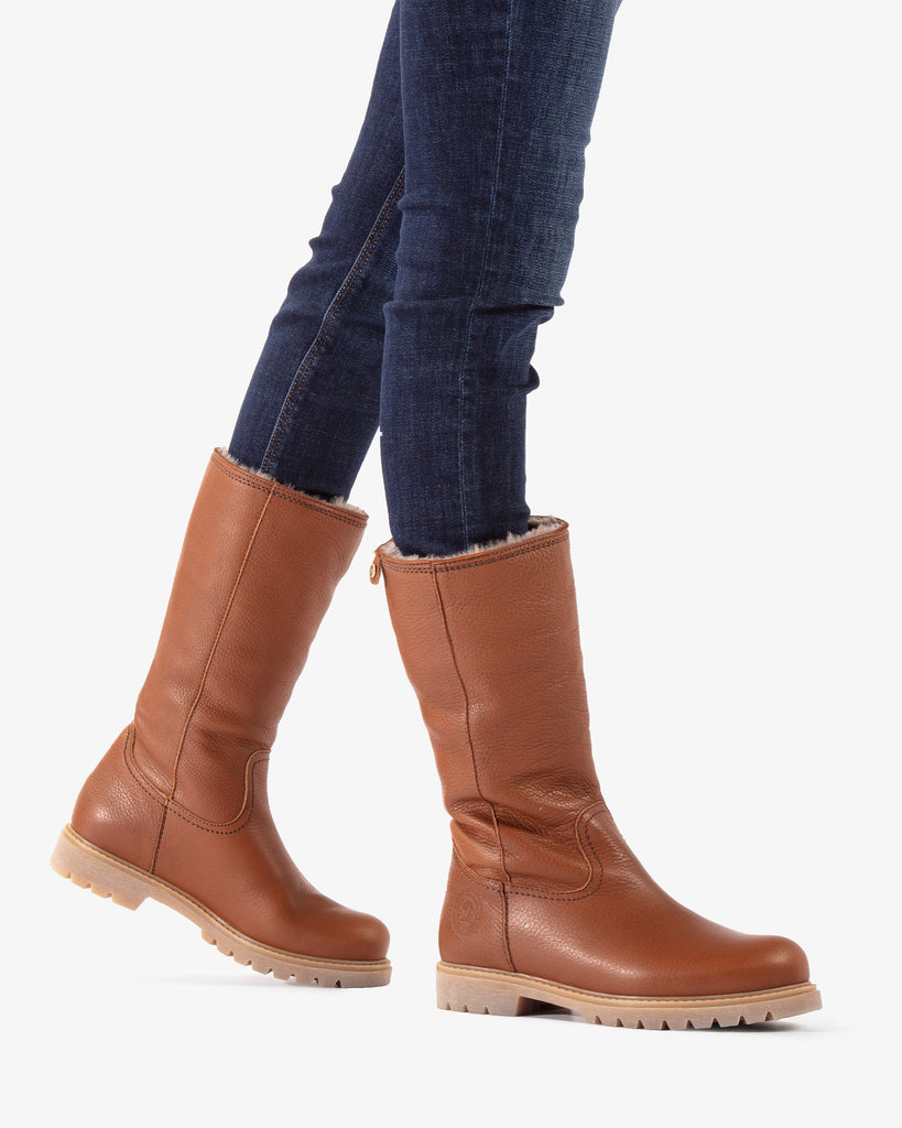 Bambina Igloo botas de piel con forro interior de pelo natural. cuero