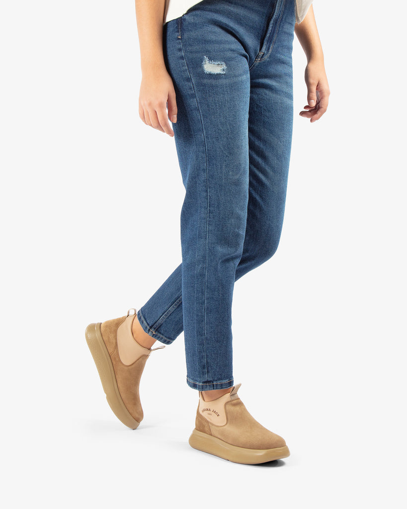 Yuli botín de piel con forro interior de lycra. cuero